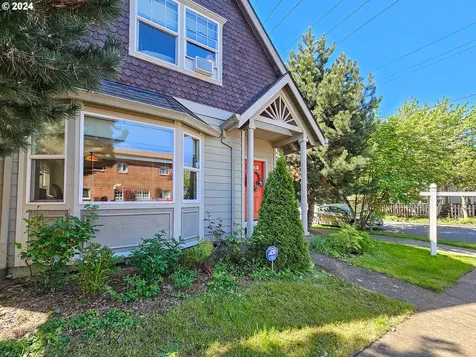 104 Ne San Rafael Street Portland OR 97212