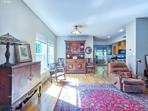 104 Ne San Rafael Street Portland OR 97212