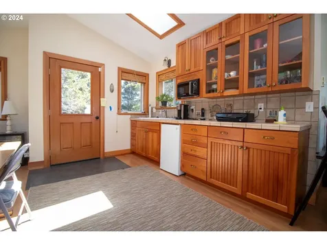 88269 Pond Street Florence OR 97439