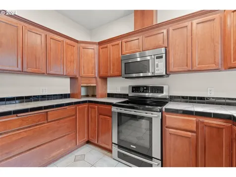 87793 Ponderosa Drive Veneta OR 97487