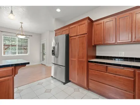 87793 Ponderosa Drive Veneta OR 97487