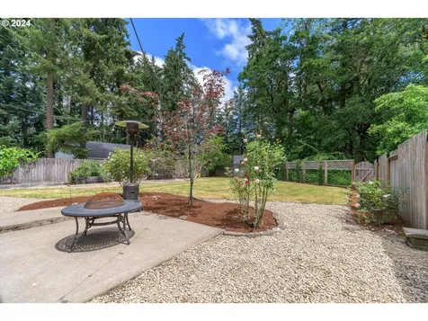 87793 Ponderosa Drive Veneta OR 97487