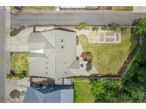 87793 Ponderosa Drive Veneta OR 97487