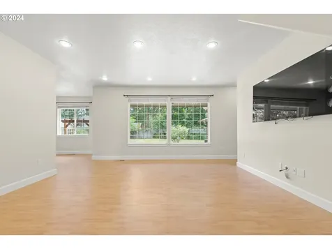 87793 Ponderosa Drive Veneta OR 97487