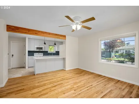 3234 Se 68th Avenue Portland OR 97206