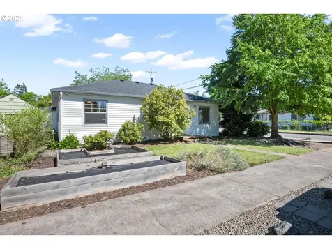 3234 Se 68th Avenue Portland OR 97206