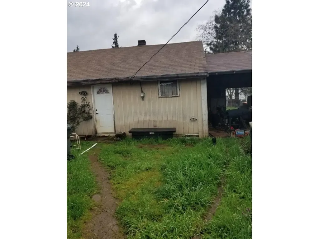 7115 Se Fern Avenue Portland OR 97206