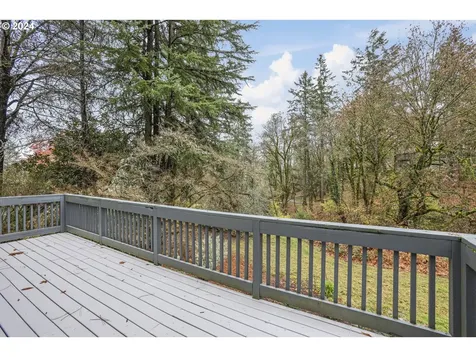 8 Pimlico Terrace Lake Oswego OR 97035