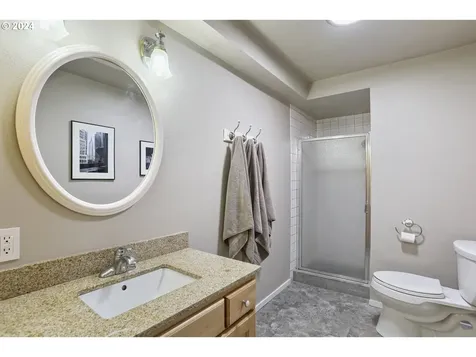 8 Pimlico Terrace Lake Oswego OR 97035