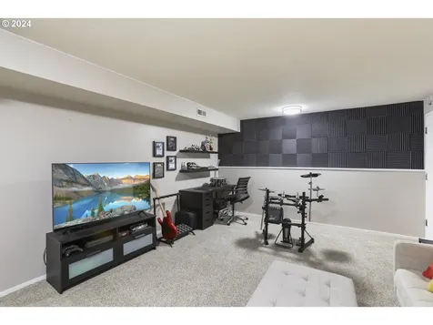 8 Pimlico Terrace Lake Oswego OR 97035