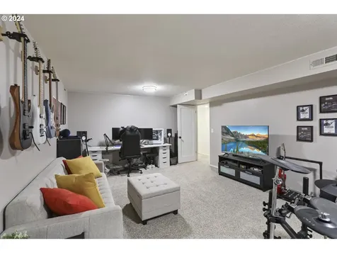 8 Pimlico Terrace Lake Oswego OR 97035