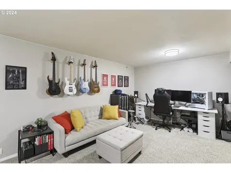 8 Pimlico Terrace Lake Oswego OR 97035