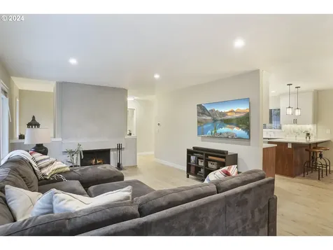 8 Pimlico Terrace Lake Oswego OR 97035