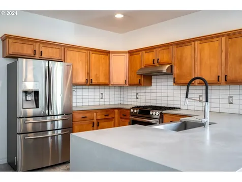 3412 SE 189th Avenue Vancouver WA 98683
