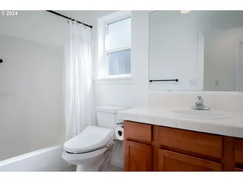 3412 SE 189th Avenue Vancouver WA 98683