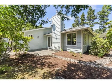 87836 Sandrift Street Florence OR 97439