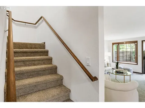 1676 SW Country Club Place Corvallis OR 97333