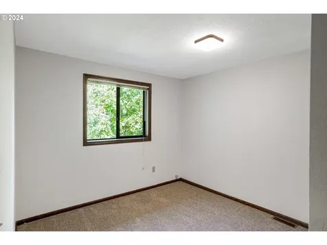 1676 SW Country Club Place Corvallis OR 97333