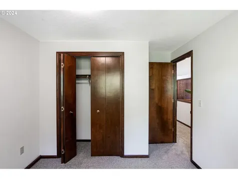 1676 SW Country Club Place Corvallis OR 97333