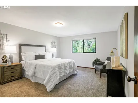 1676 SW Country Club Place Corvallis OR 97333