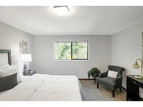 1676 SW Country Club Place Corvallis OR 97333