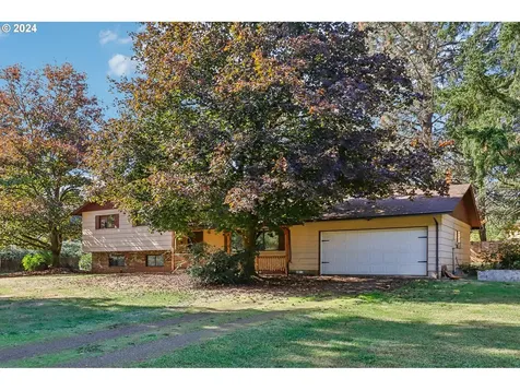 24443 S Hayfield Road Beavercreek OR 97004