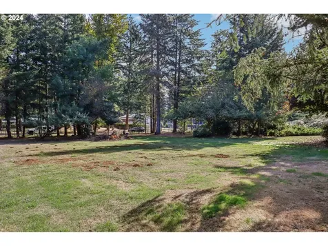 24443 S Hayfield Road Beavercreek OR 97004