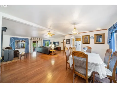 1001 Ne Smith Street Rockaway Beach OR 97136