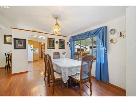 1001 Ne Smith Street Rockaway Beach OR 97136