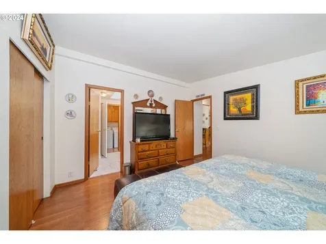 1001 Ne Smith Street Rockaway Beach OR 97136
