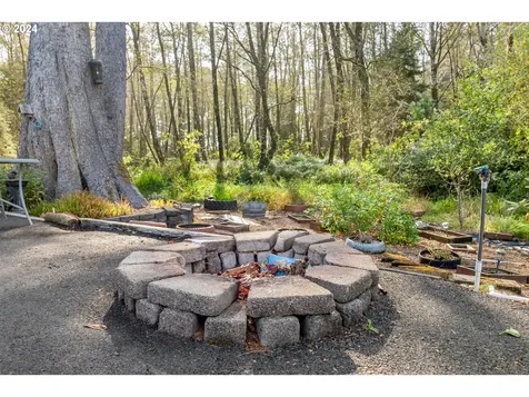 1001 Ne Smith Street Rockaway Beach OR 97136
