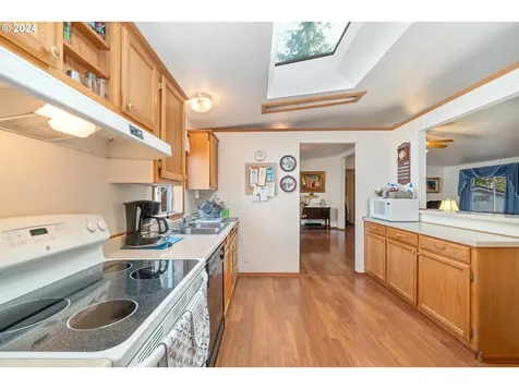 1001 Ne Smith Street Rockaway Beach OR 97136