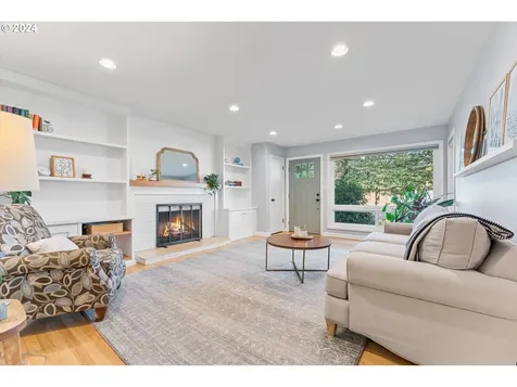 503 Ne Birchwood Road Hillsboro OR 97124