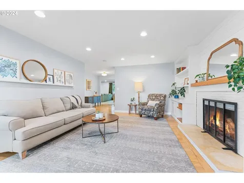 503 Ne Birchwood Road Hillsboro OR 97124