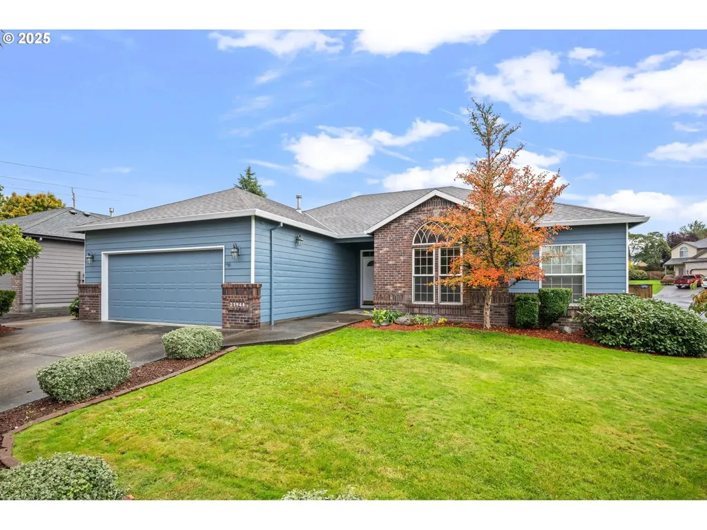 21944 NE Alton Street Fairview OR 97024