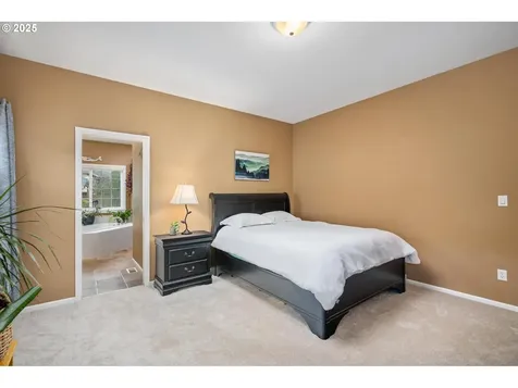 21944 NE Alton Street Fairview OR 97024