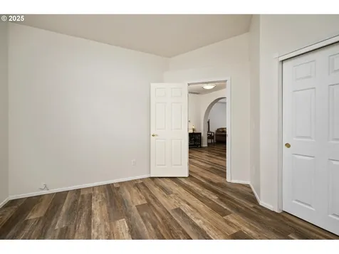 21944 NE Alton Street Fairview OR 97024