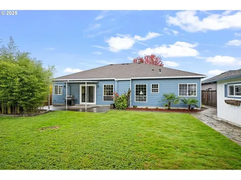21944 NE Alton Street Fairview OR 97024