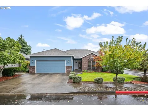 21944 NE Alton Street Fairview OR 97024