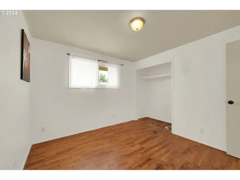 75 W Main Street Lowell OR 97452
