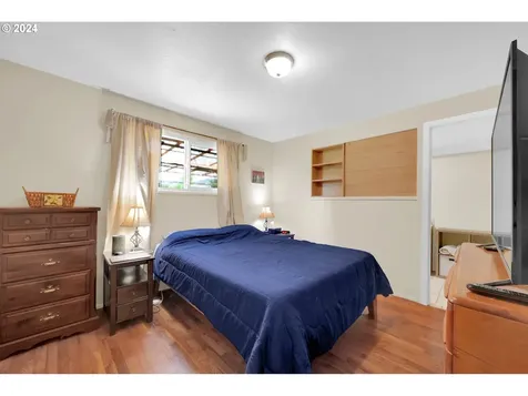 75 W Main Street Lowell OR 97452