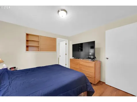 75 W Main Street Lowell OR 97452