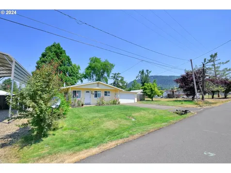 75 W Main Street Lowell OR 97452