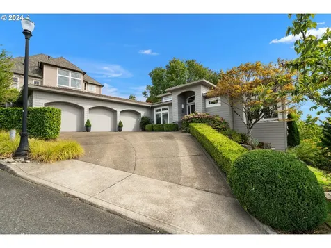 2342 NW Pinnacle Drive Portland OR 97229