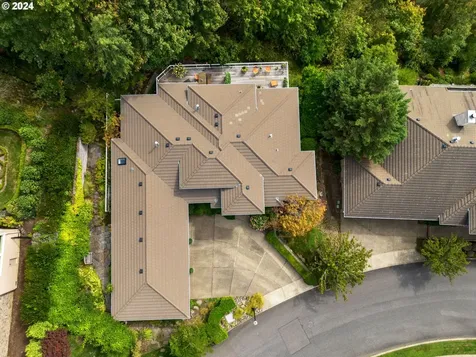 2342 NW Pinnacle Drive Portland OR 97229