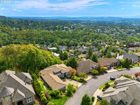 2342 NW Pinnacle Drive Portland OR 97229