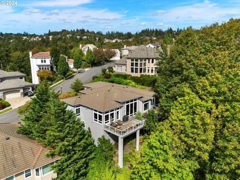 2342 NW Pinnacle Drive Portland OR 97229