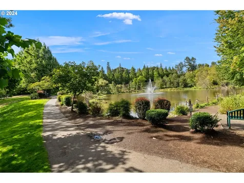 2342 NW Pinnacle Drive Portland OR 97229