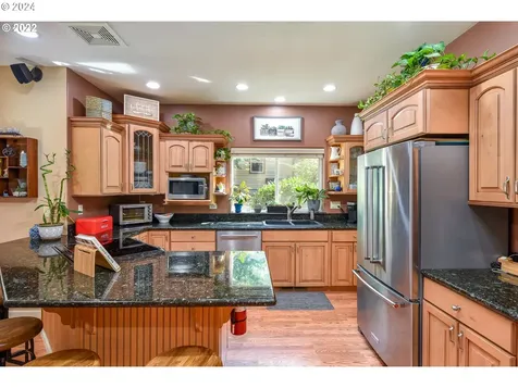 48493 Hiland Ranch Drive Oakridge OR 97463