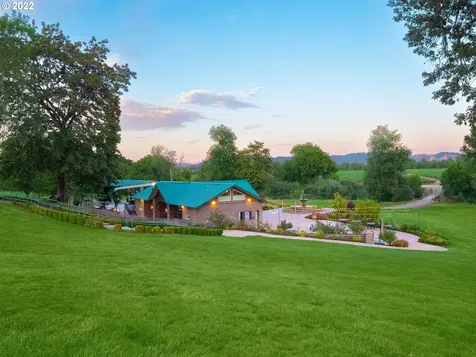 Melqua Road Roseburg OR 97471